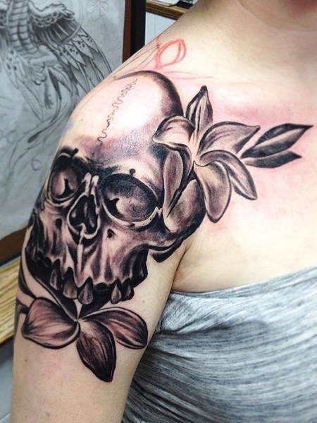 73 Stylish Skull Shoulder Tattoos