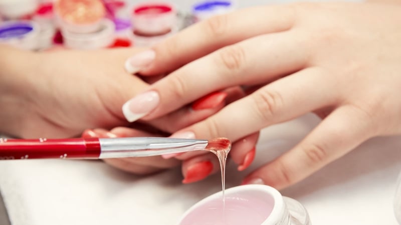 Creating Acrylic Nails 