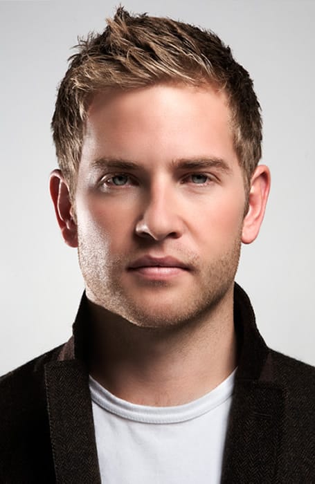 25 Carefree Surfer Hairstyles for Men (2023) - The Trend Spotter 25 Carefree Surfer Hairstyles for Men (2023) - The Trend Spotter