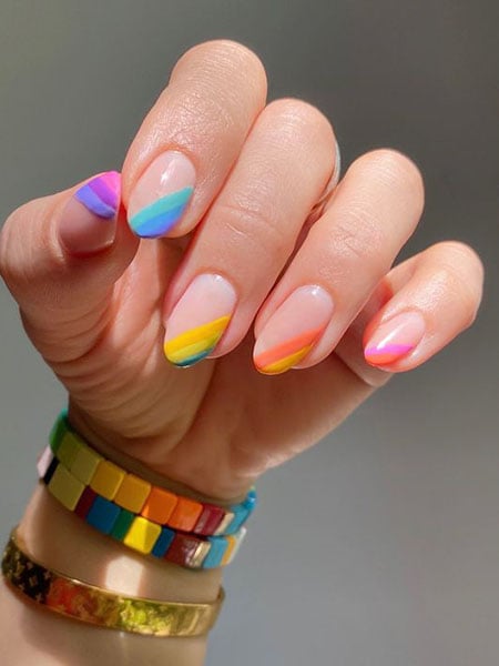 Rainbow Edges Nails