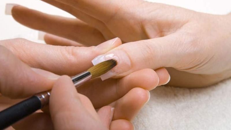 Smoothing Out Polygel Nails 