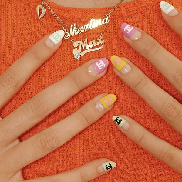 Logomania Nails Pretty Nails Aliciatnails