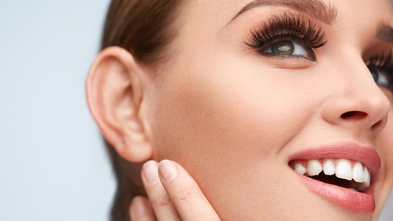 Are Magnetic Eyelashes Safe?