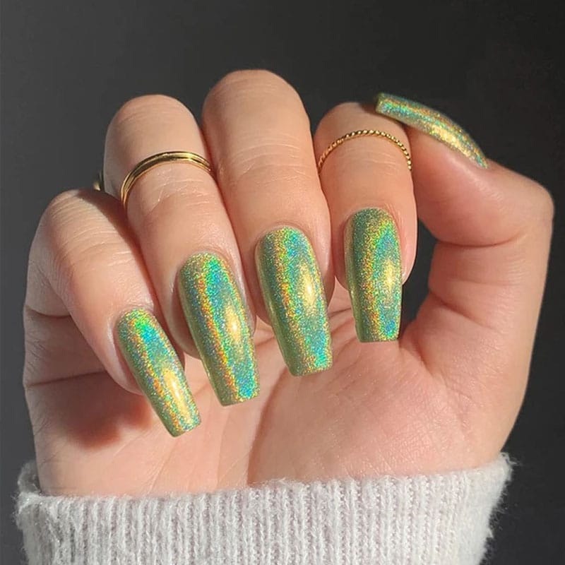 Share 133+ green nails with gold glitter