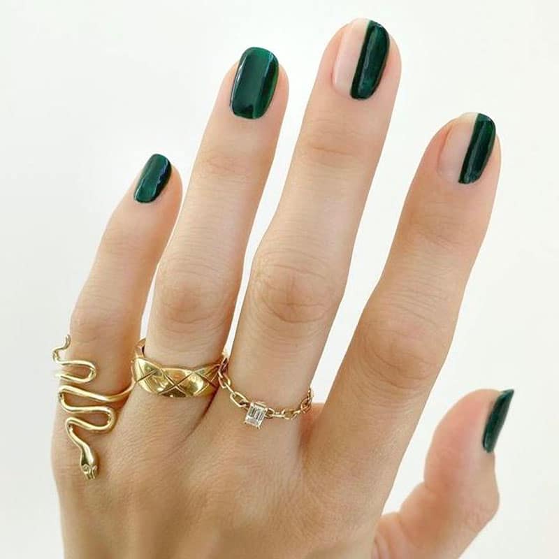 Hunter Green Nails