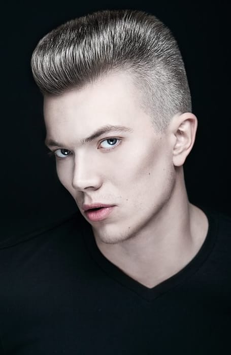 Pompador With Short Back And Sides