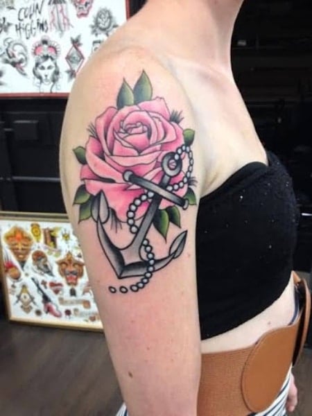 upper arm rose tattoos for women