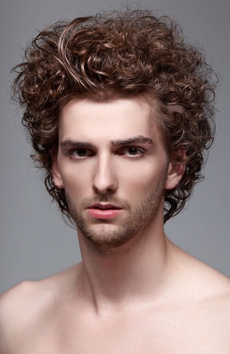 formal curly hairstyle for men - Google Search | Frisuren, Trendige  frisuren, Styling tipps kurze haare