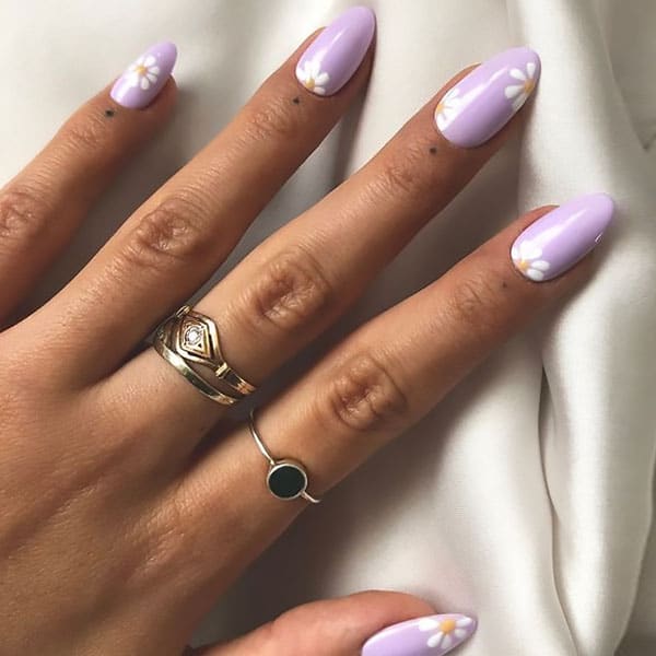 Lilac Nails