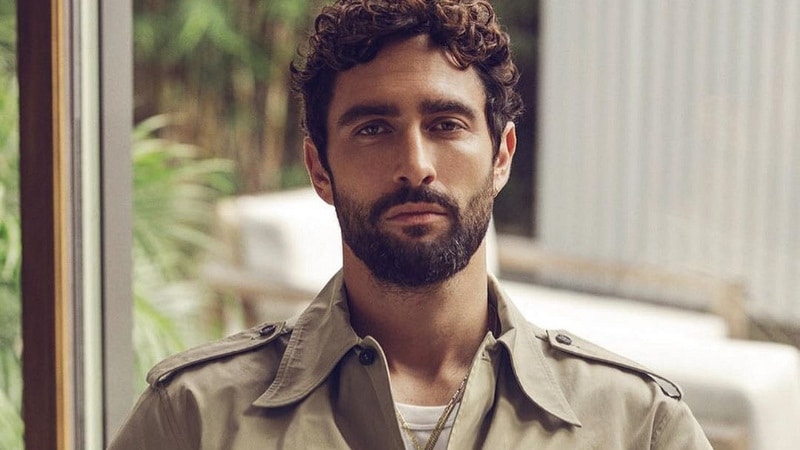 Noah Mills