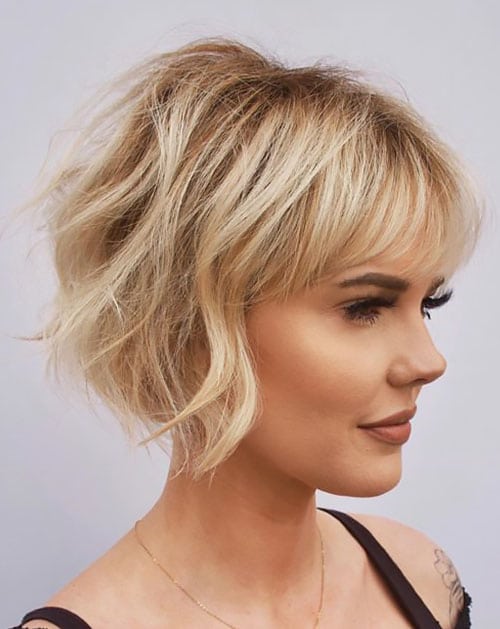 Wavy Short Bob With Bangs