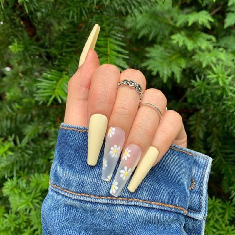 24 Pcs Press On Nails Medium Length With Designs Chic Fashion Long Fake Coffin  Nails With Glue French Tip Acrylic Nails Ballerina Glossy False Nails T |  Fruugo DK