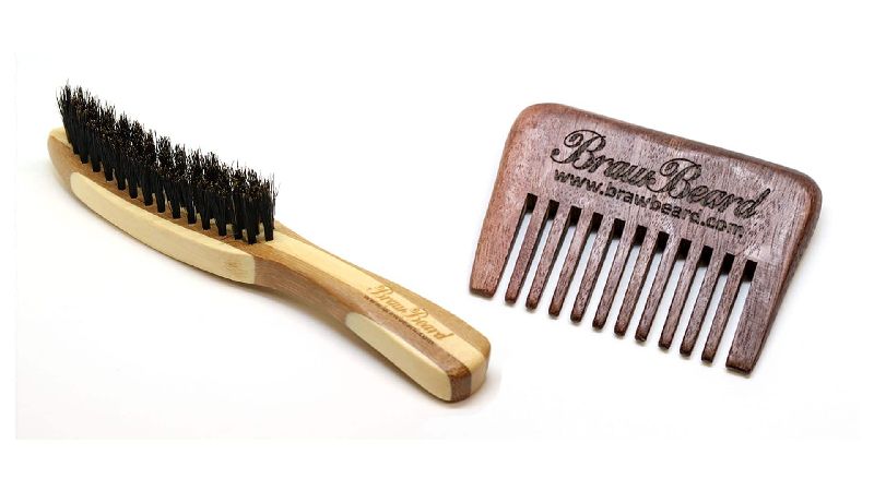 Beard Brush Vs Comb  (1)