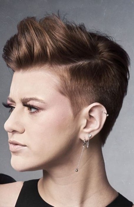 Short Hair With Hard Part For Women