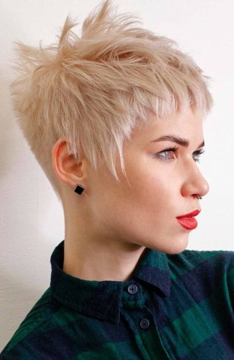Short Layered Cut For Thick Hair For Women1
