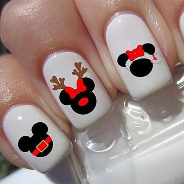 Mickey Mouse Christmas Nails