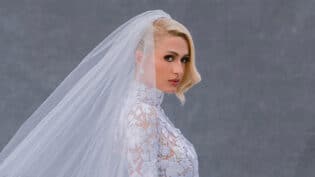 Paris Hilton Marries In Oscar De La Renta Dress