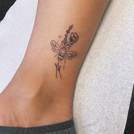 Bee Line Art Tattoo Design  Wasp Bee Drawing HD Png Download  vhv