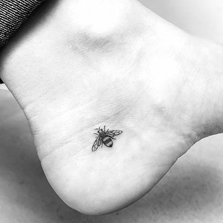 First tattoo of a fuzzy bumble bee by Maegan Knapp at Dear You Tattoo in  Kansas City, KS : r/tattoos