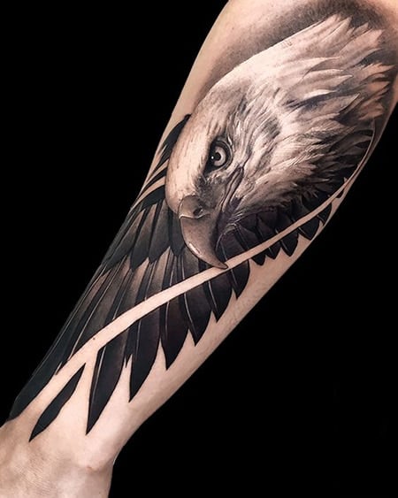 93 Stunning Back Eagle Tattoos You Should Try Now