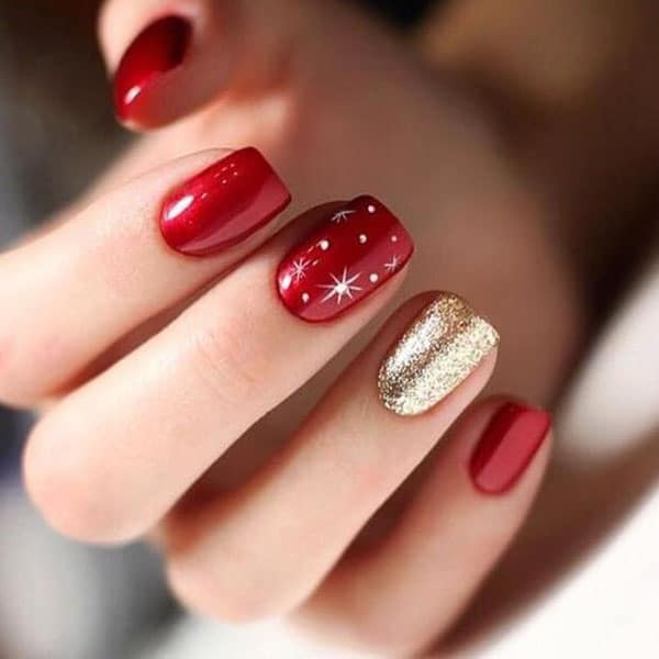 Short Christmas Nail