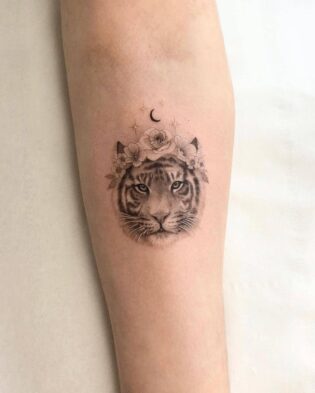 Full Face Strong Geometric Tiger Tattoo Design - Tattapic®