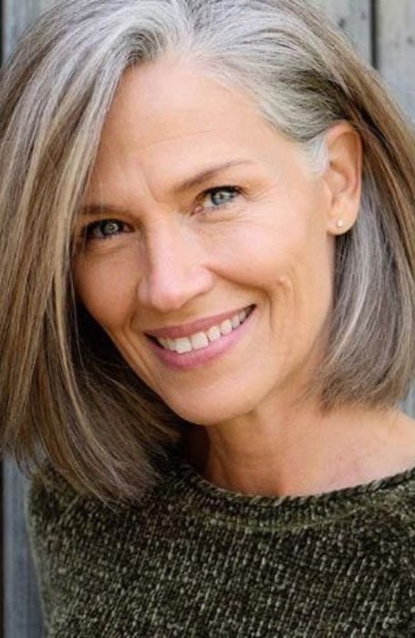 60 Youthful Hairstyles & Haircuts for Women Over 50