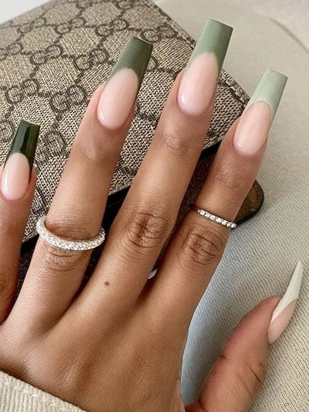 Is anyone else obsessed with the extreme nail curve? I gotta get them for  my next set. : r/Nails