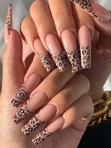 Leopard Print Manicure