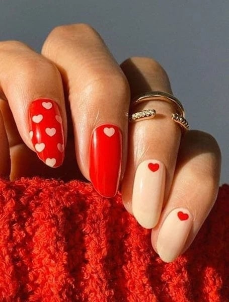 Valentines Day Nails (1)