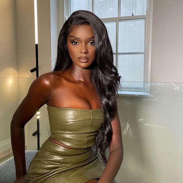 Duckie Thot