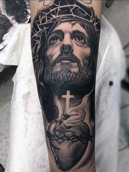 Justin Bieber Gets Jesus Christ Tattooed On His Leg Poll  The Hollywood  Reporter