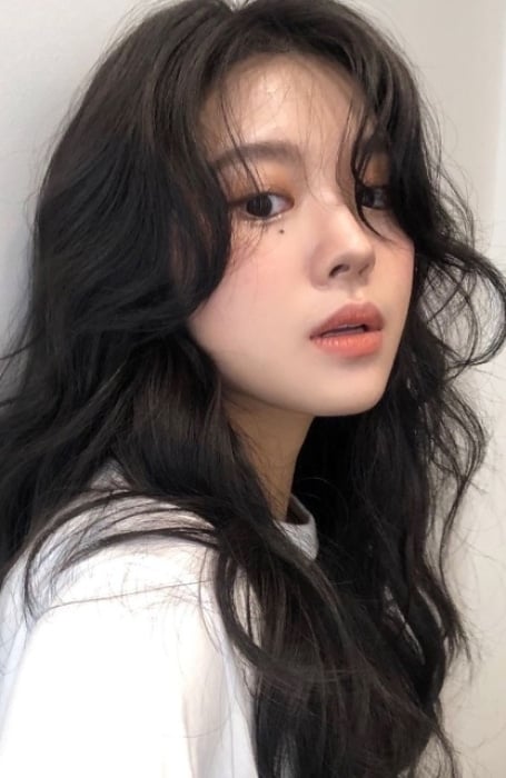 30+ Cute Korean Wispy Bangs Long Hairstyles — Layered Haircut