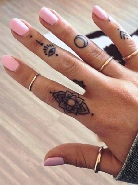 40 Fun Finger Tattoos