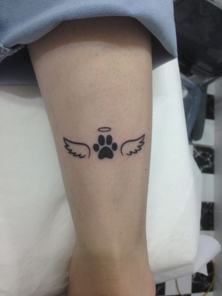 Meaningful Paw Print Tattoo1