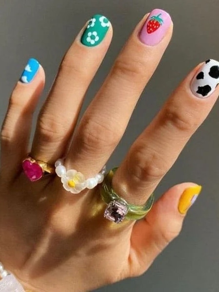 Mix And Match Pattern Nails (1)