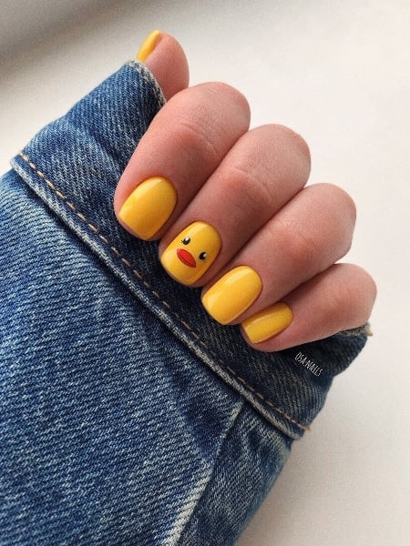 Short Yellow Acrylic Nails