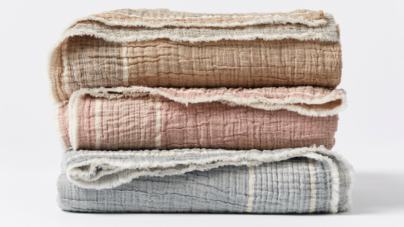 Topanga Organic Matelasse Throw