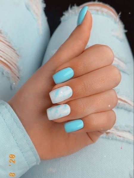Short Blue Acrylic Nails