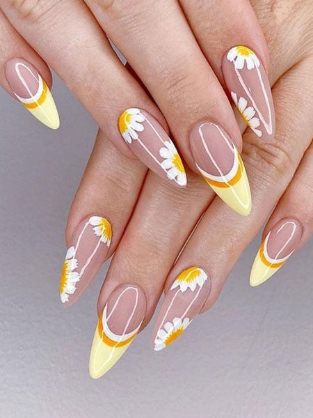 summer yellow nails