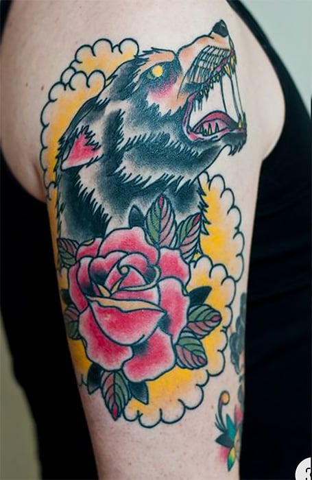 American Traditional Wolf Tattoo