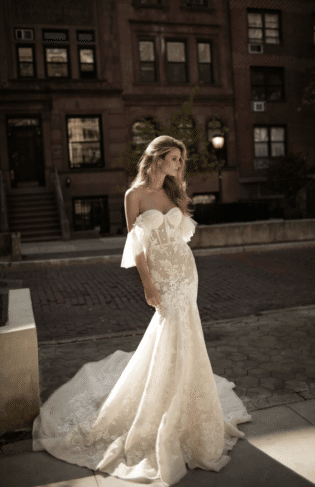 Beautiful Mermaid Wedding Dress With Intricate Lace Details | Etsy Australia