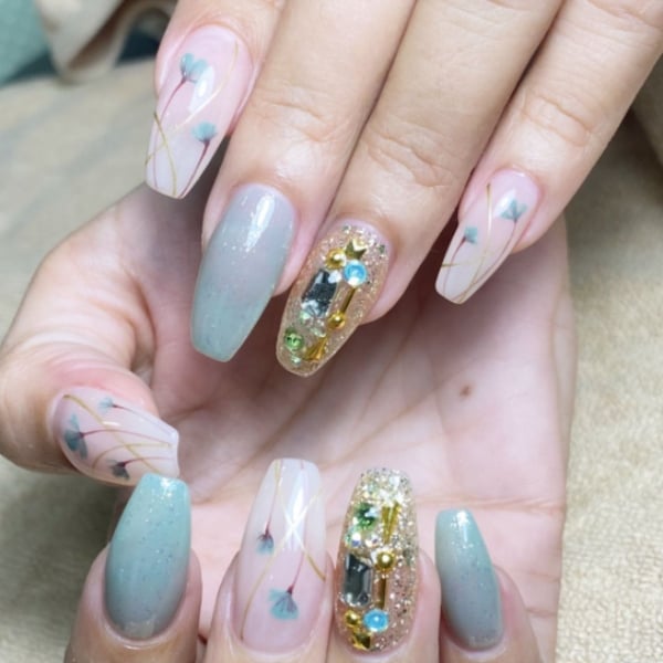 Bejeweled Feature Nail.etoiles Nails Bkk