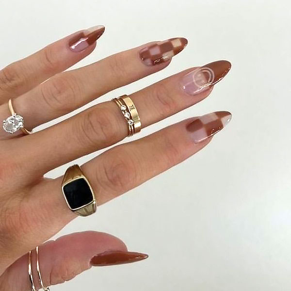 Checkered Nail Art
