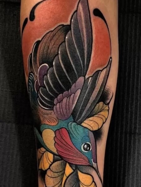 Kingfisher  Traditional tattoo flowers Kingfisher tattoo Colorful bird  tattoos