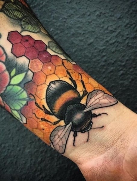 Neo Traditional Tattoo Bee