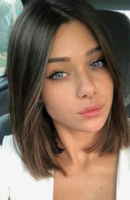 50 Beautiful Blunt Haircut Ideas for Women in 2022 with Pictures