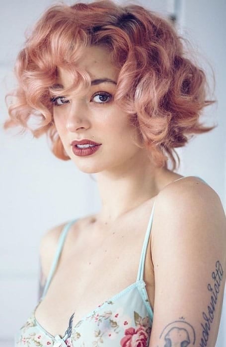 Simple Curly Bob On Short Hair