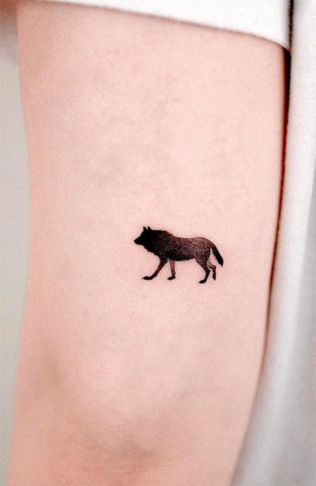 Simple Wolf Tattoo Women