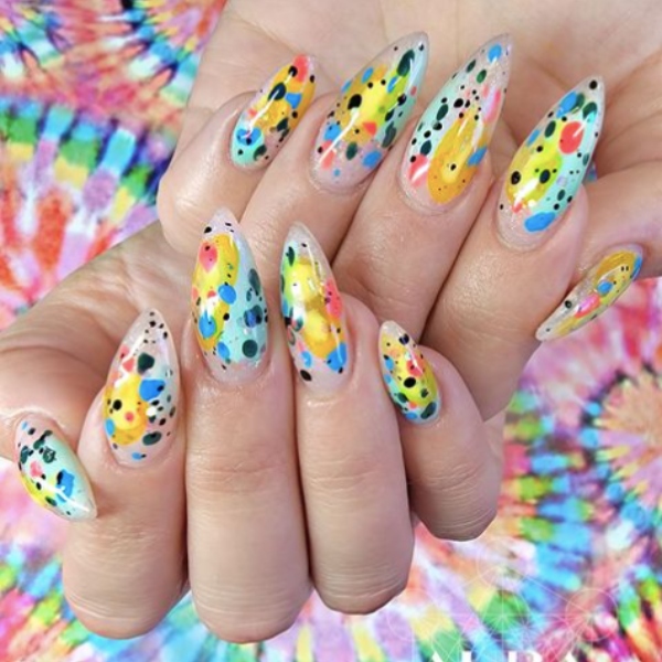 Trendy Speckled Egg Nails.auranaildesign